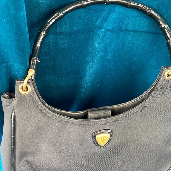 Blaine Trump Single Strap Shoulder Handbag - Picture 3 of 6